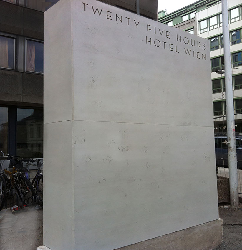 Betonpylon für das 25hours Hotel Wien